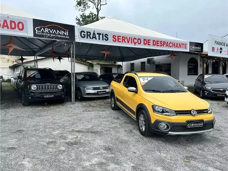 Volkswagen Saveiro Amarelo 5