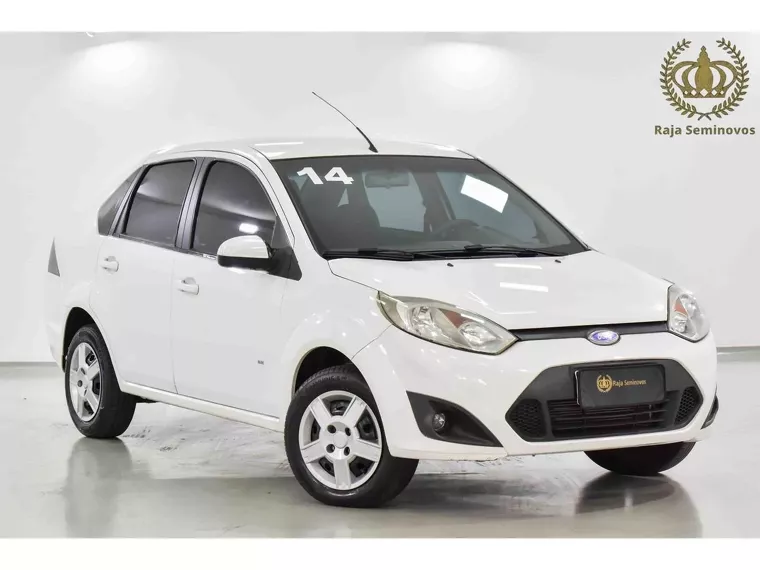 Ford Fiesta Branco 1