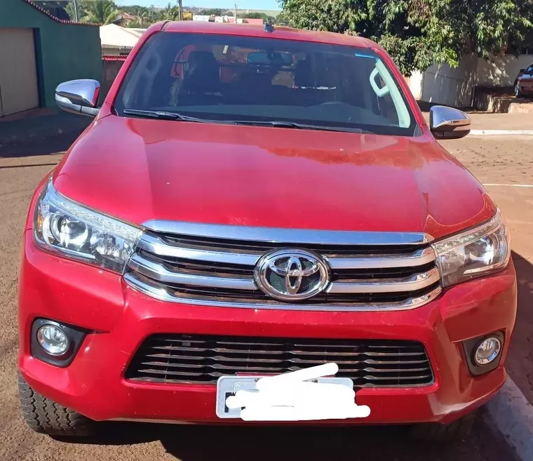 Toyota Hilux Vermelho 12