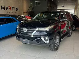 Toyota Hilux SW4