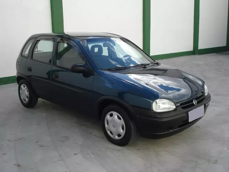 Chevrolet Corsa Azul 4