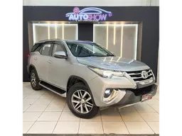 Hilux SW4