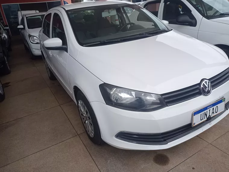 Volkswagen Voyage Branco 6