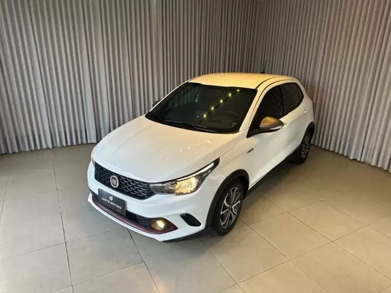 Fiat Argo Branco 17