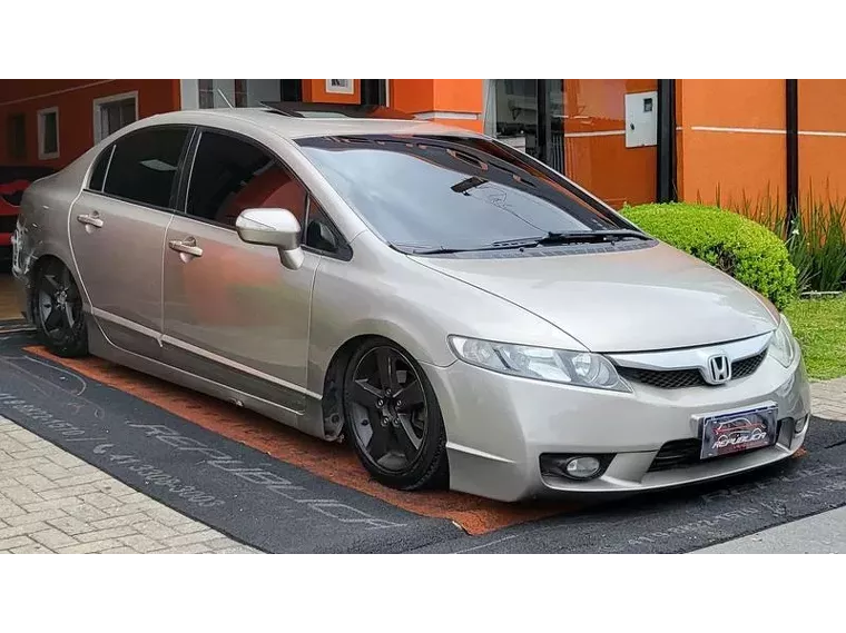 Honda Civic Dourado 7