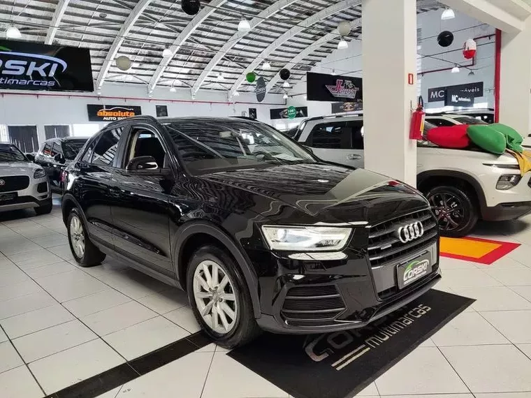 Audi Q3 Preto 8