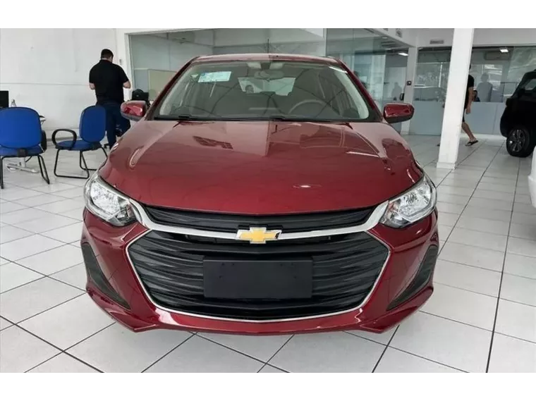 Chevrolet Onix Vermelho 9