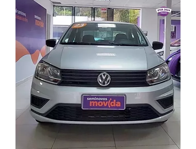 Volkswagen Voyage Prata 3