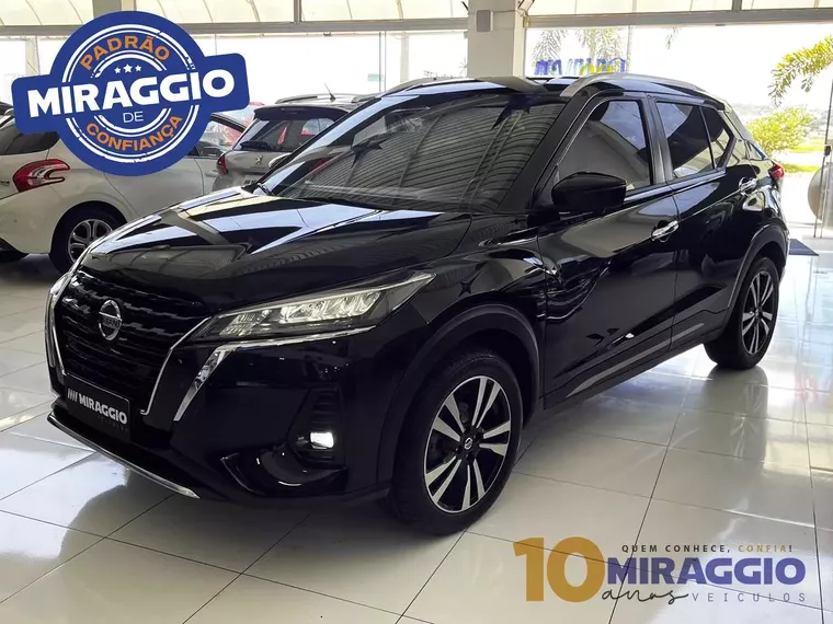 Nissan Kicks Preto 1