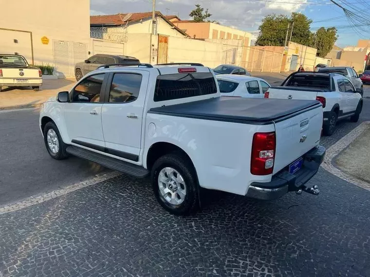 Chevrolet S10 Branco 2