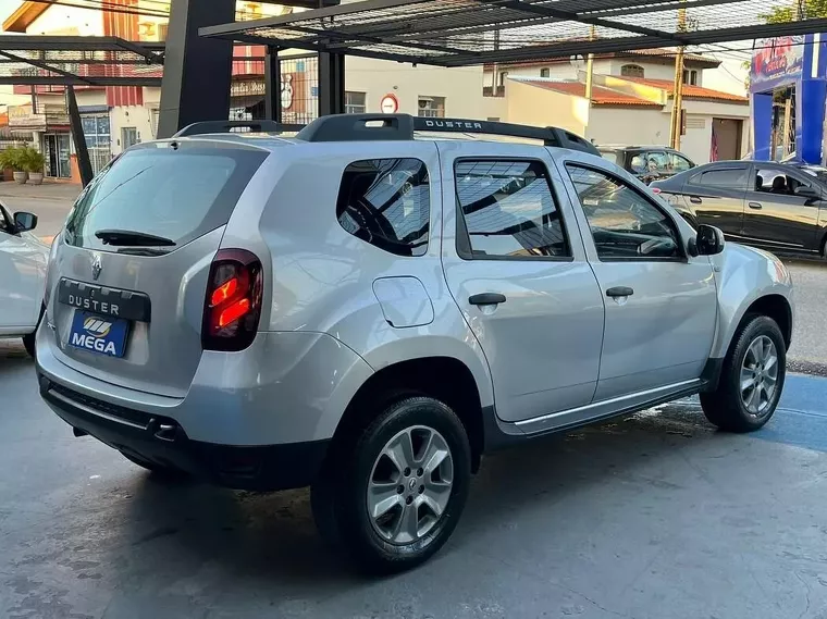 Renault Duster Prata 5