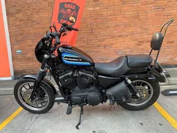 Sportster 883