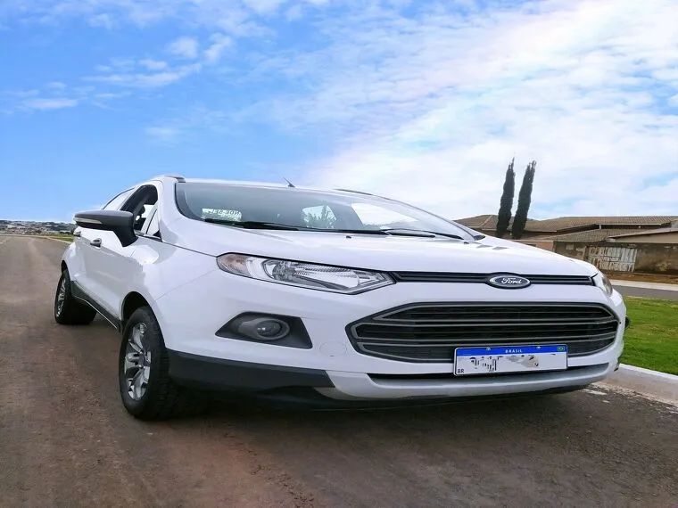 Ford Ecosport Branco 3