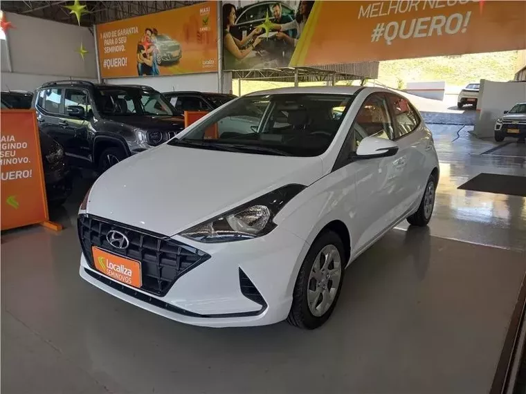 Hyundai HB20 Branco 10