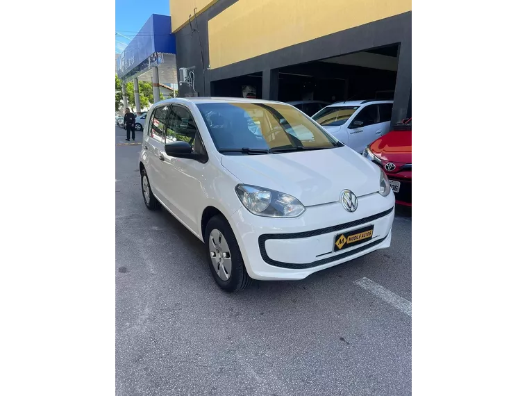 Volkswagen UP Branco 10