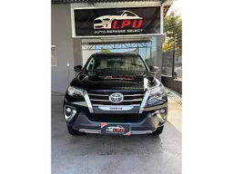Toyota Hilux SW4