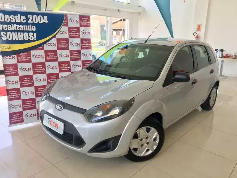 Ford Fiesta Prata 1