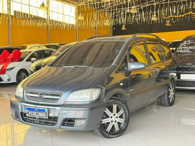 Chevrolet Zafira Cinza 1