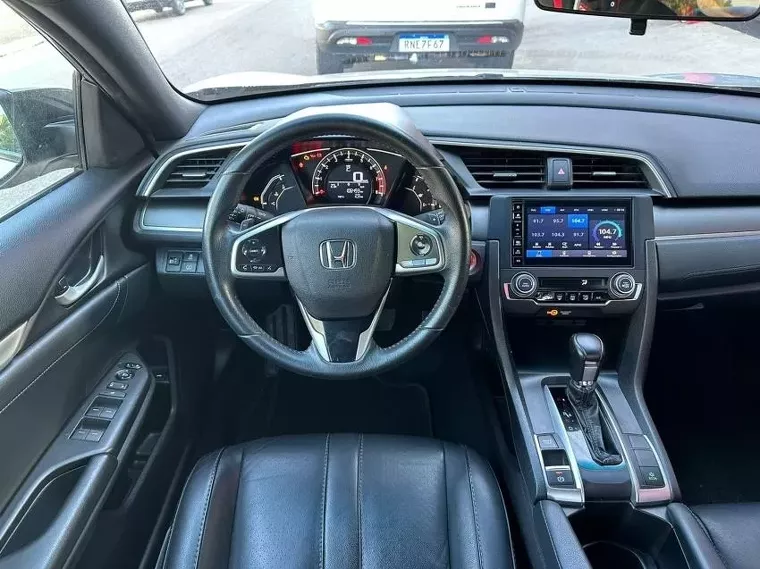 Honda Civic Prata 9