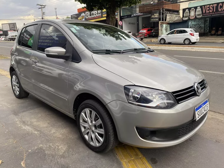 Volkswagen Fox Prata 9