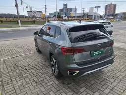 Volkswagen Taos