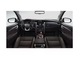 Toyota Hilux SW4