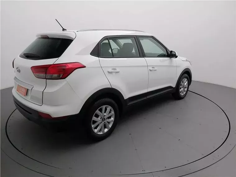 Hyundai Creta Branco 11