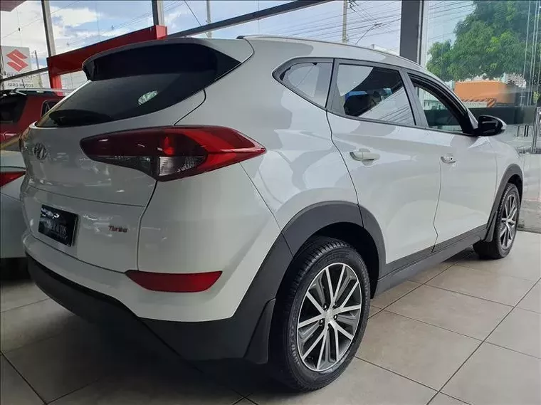 Hyundai Tucson Branco 2