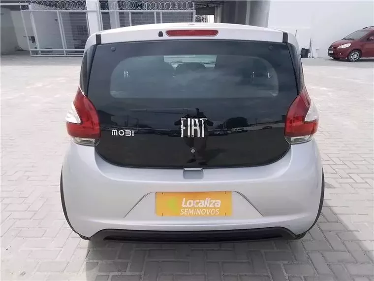 Fiat Mobi Prata 2