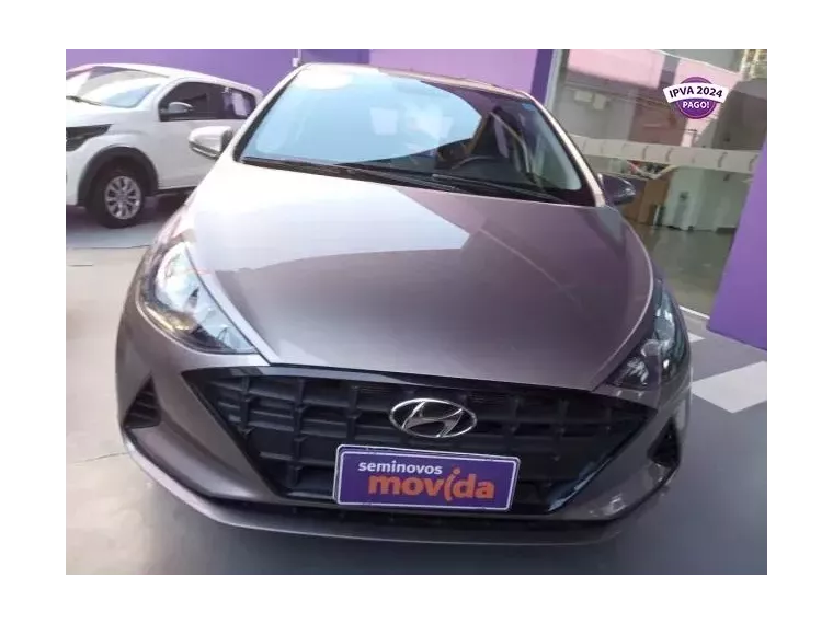 Hyundai HB20S Prata 1