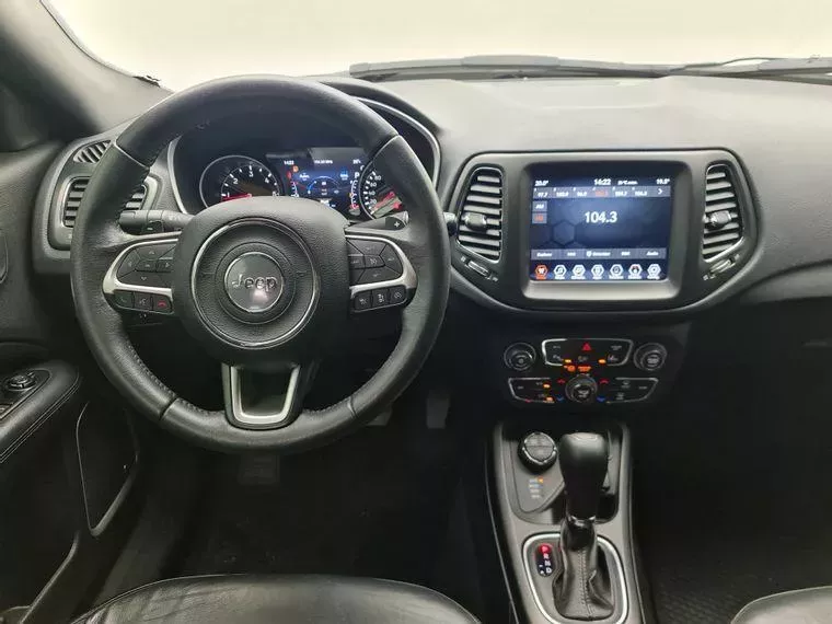 Jeep Compass Branco 10