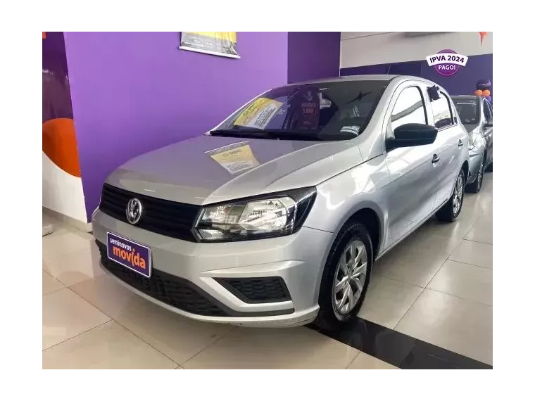 Volkswagen Gol Prata 1