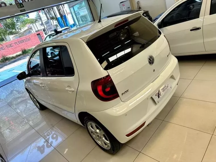 Volkswagen Fox Branco 10