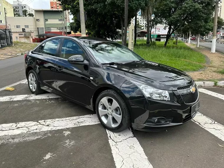 Chevrolet Cruze Preto 7