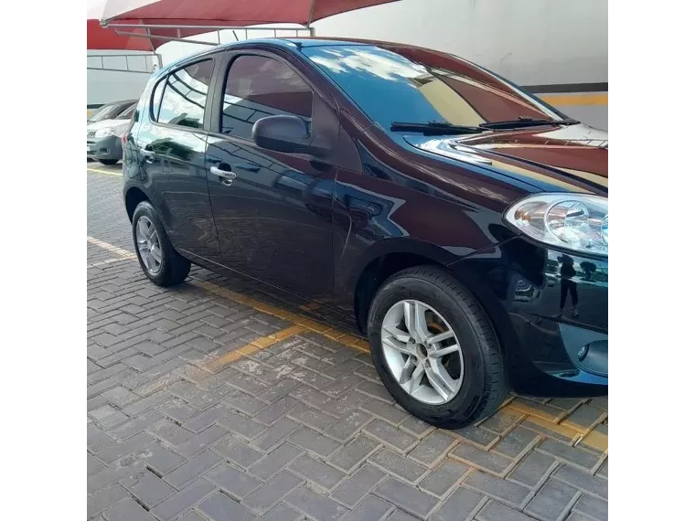 Fiat Palio Preto 10