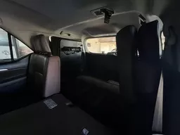 Toyota Hilux SW4