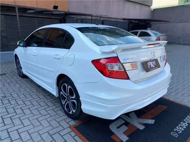 Honda Civic Branco 6