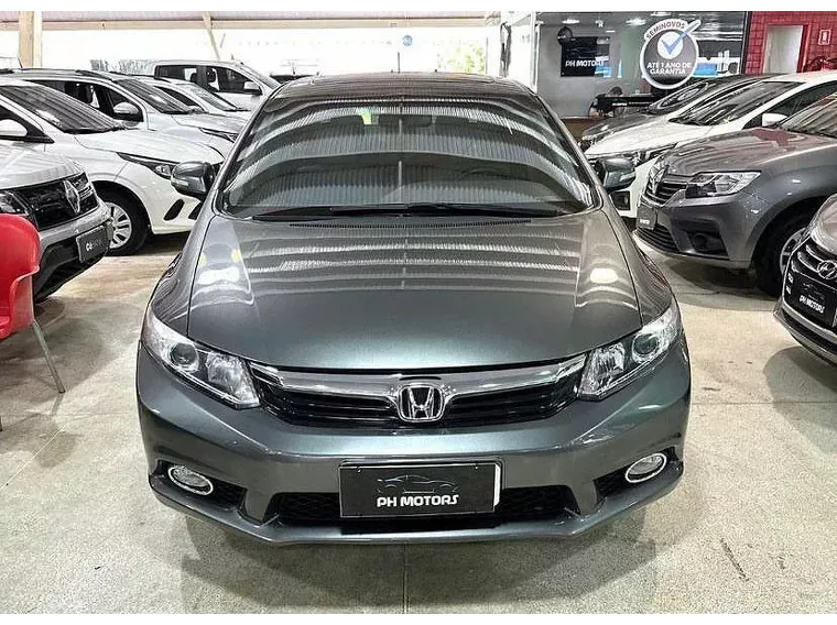 Honda Civic Cinza 3