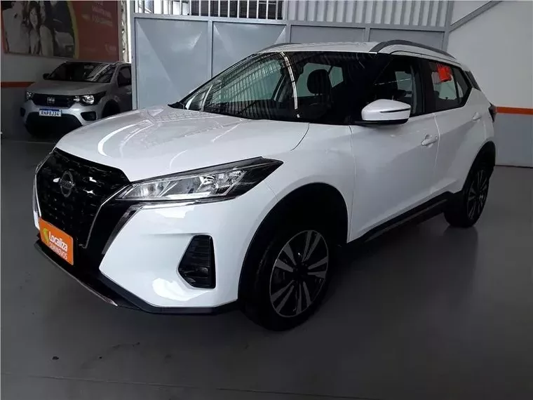 Nissan Kicks Branco 7