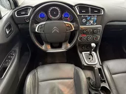 Citroën C4 Lounge