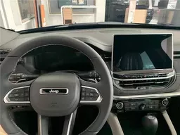 Jeep Commander