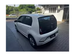 Volkswagen Cross UP