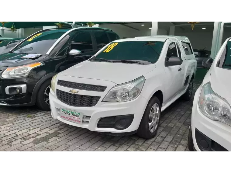 Chevrolet Montana Branco 9