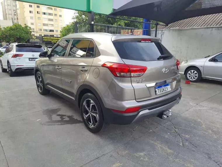 Hyundai Creta Prata 9