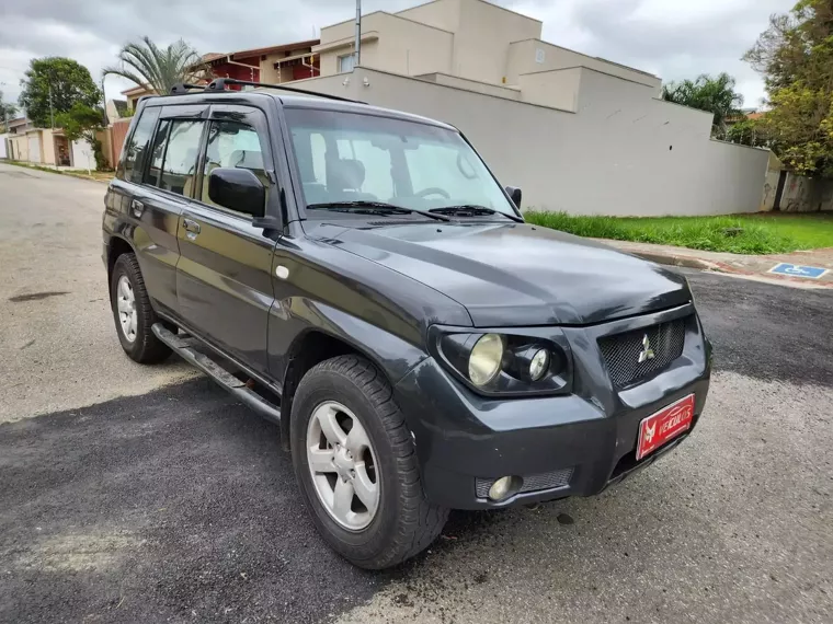 Mitsubishi Pajero TR4 Cinza 7