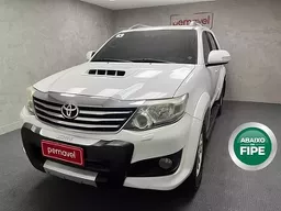 Toyota Hilux SW4