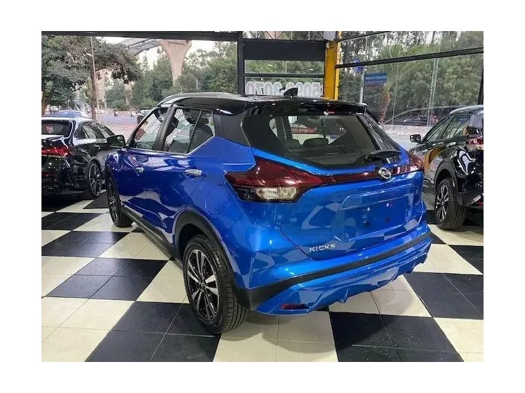 Nissan Kicks Azul 5