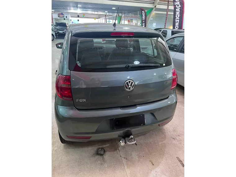 Volkswagen Fox Cinza 1