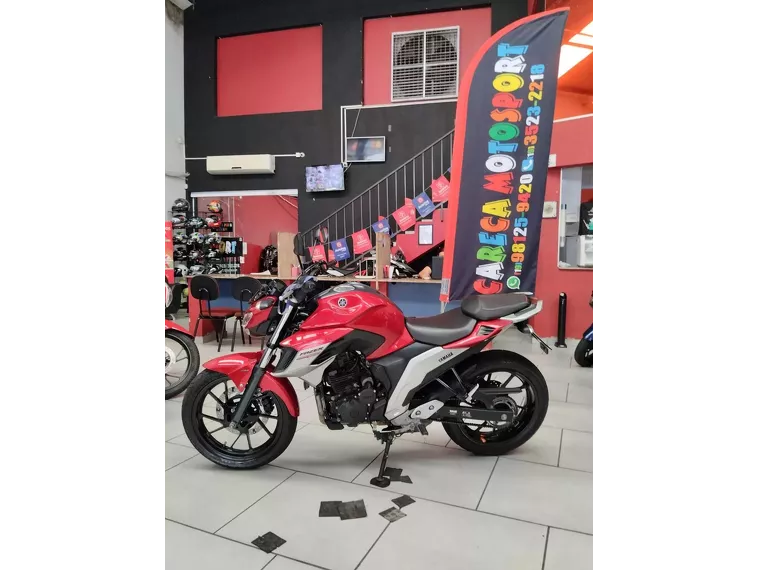 Yamaha Fazer 250 Vermelho 3