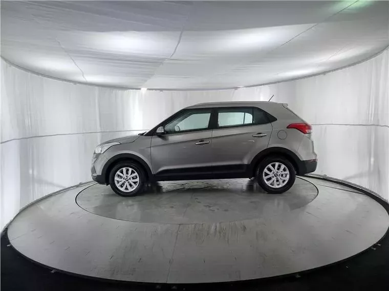 Hyundai Creta Prata 13